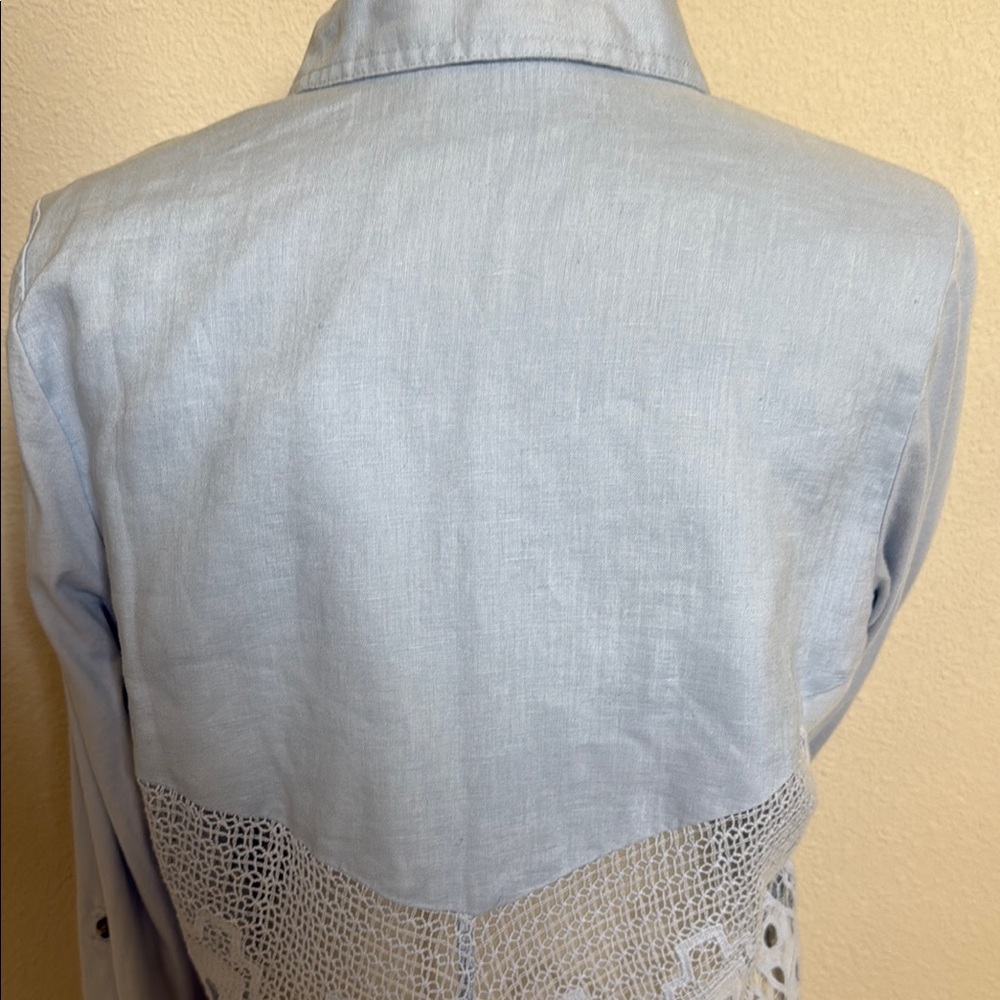 *Soft Surroundings Blue Long Sleeve Button Down Tunic with Lace Back (sz med) - Picture 5 of 7